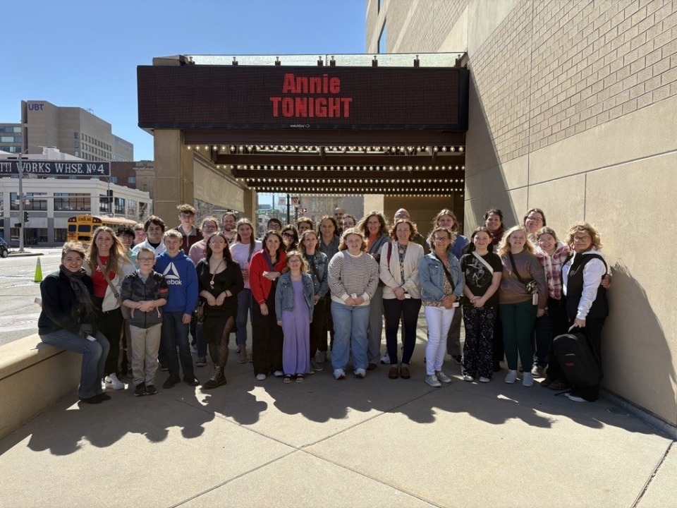 Fullerton Teammate Picture to Annie