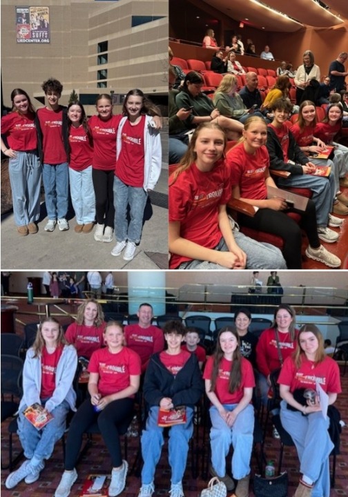 Louisville One-Act to The Music Man a group attends a performance at the lied center