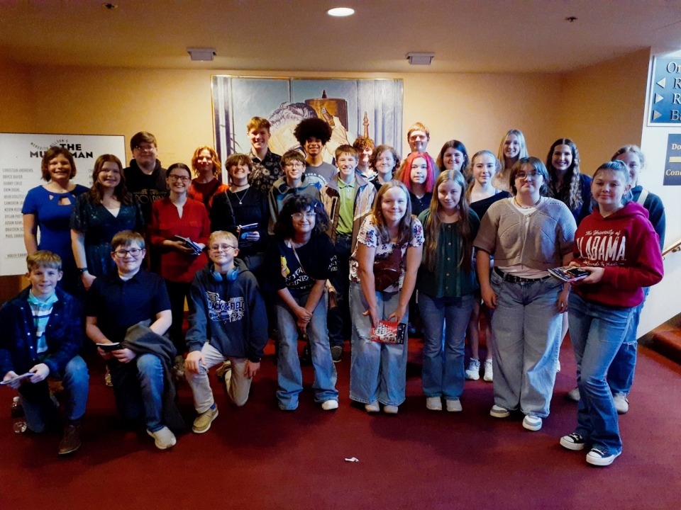 Ravenna Schools to The Music Man a group attends a performance at the lied center