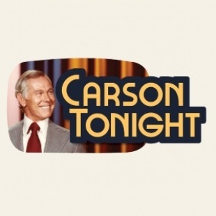 Picture of Johnny Carson in front of a beige background